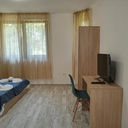 Pensión Apartment's Pita & Mare *