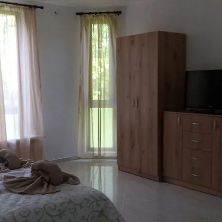 Pensión Apartment's Pita & Mare