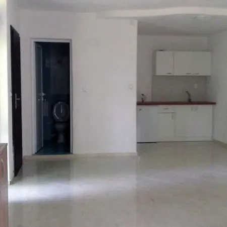 Pensión Apartment's Pita & Mare Kiten (Burgas)