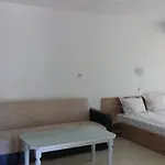 Apartment's Pita & Mare