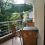 Apartment's Pita & Mare 3*