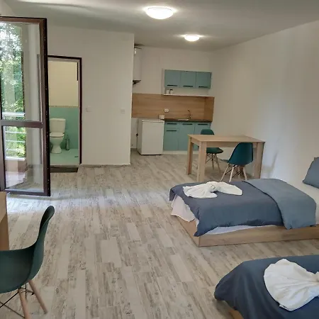 Gasthuis Apartment's Pita & Mare 3*