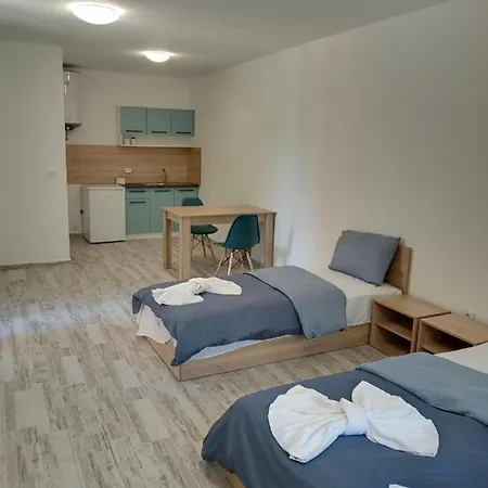 Guest house Apartment's Pita & Mare 3*