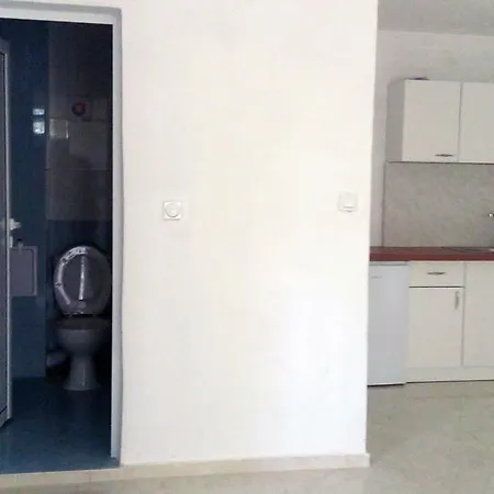 Gasthuis Apartment's Pita & Mare Kiten (Burgas)