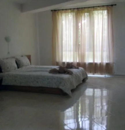 Apartment's Pita & Mare Kiten (Burgas)