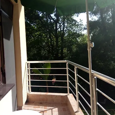 Gasthuis Apartment's Pita & Mare Kiten (Burgas)