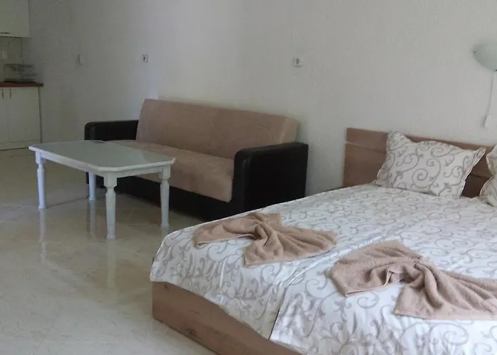 Gasthuis Apartment's Pita & Mare 3*